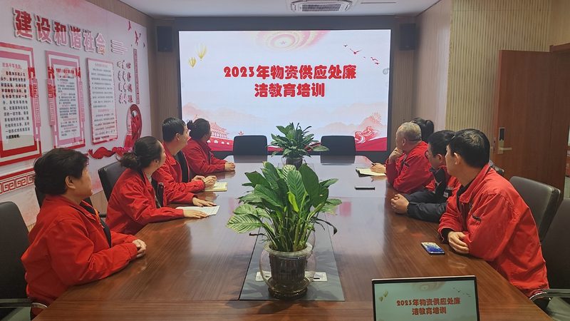 成人高考准考证下载攻略：PDF格式详解及注意事项